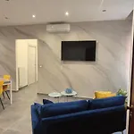 B & B Mali